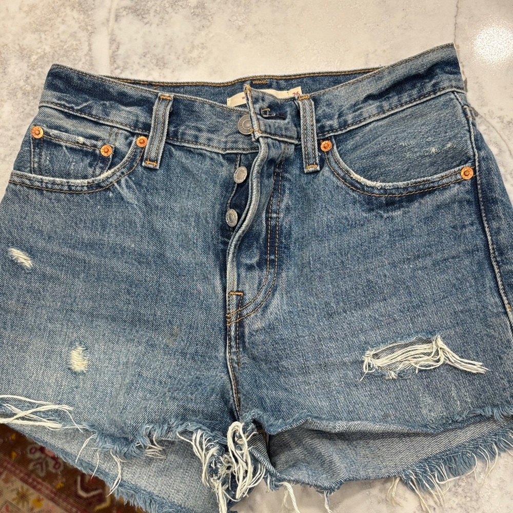 Levi Wedgie Women Shorts 26